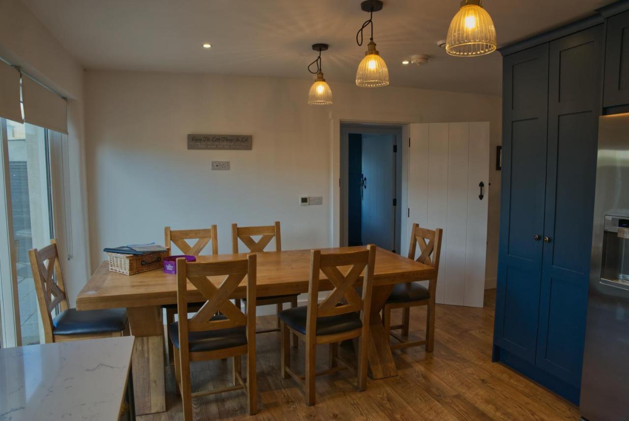 Irish Sea Cottage Annalong Exterior photo